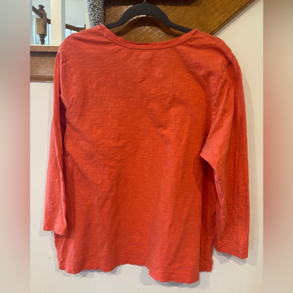 Old Navy Coral T-Shirt w Toucan Pocket - Picture 4 of 4